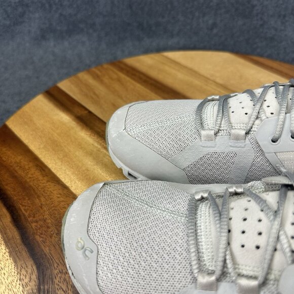 On Cloud Waterproof Womens Size 6.5 Gray Athletic Running Shoes Sneakers - Picture 7 of 13